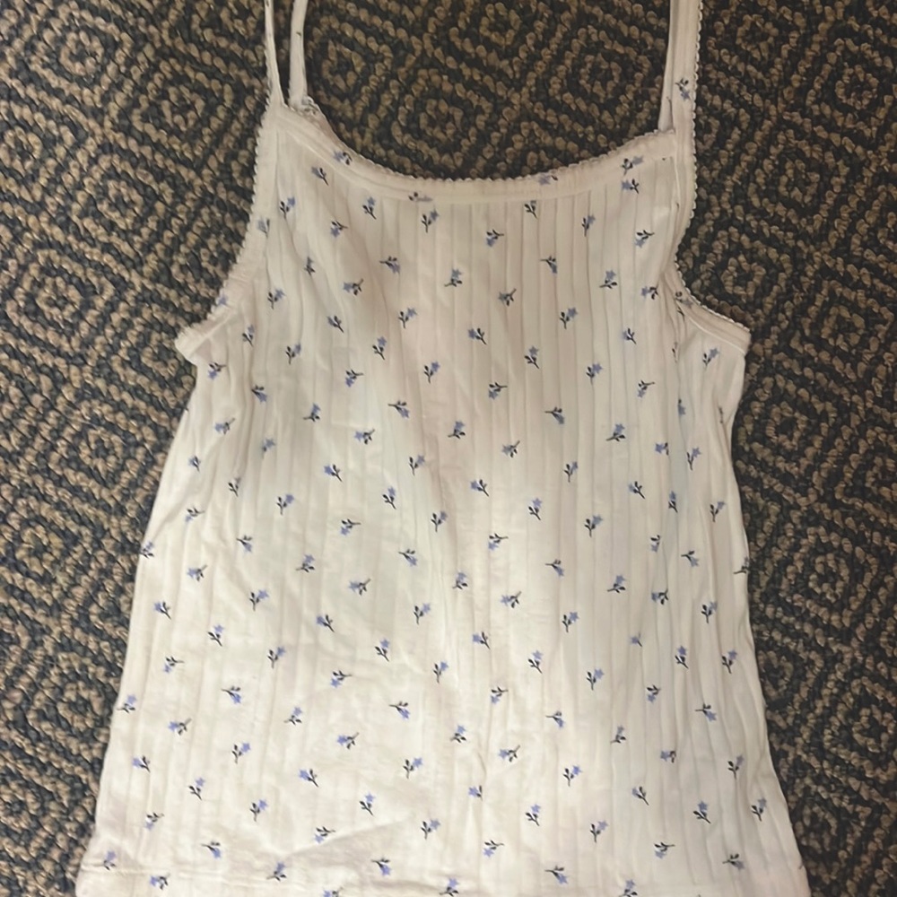 floral white tank top